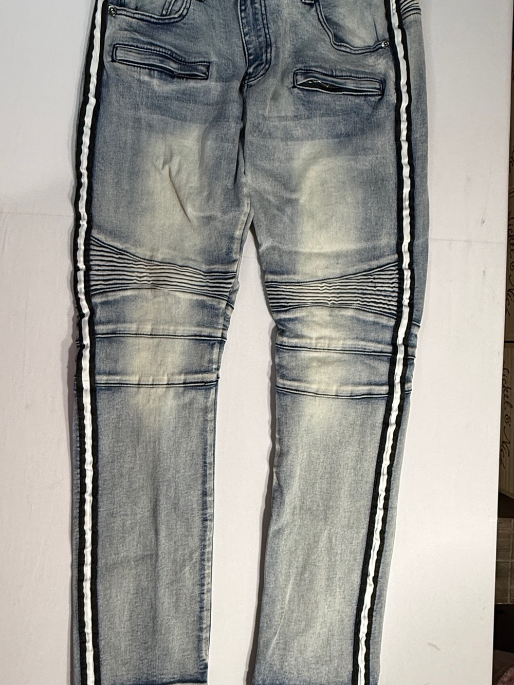 Men's Light Wash Denim Jeans with Side Stripe
